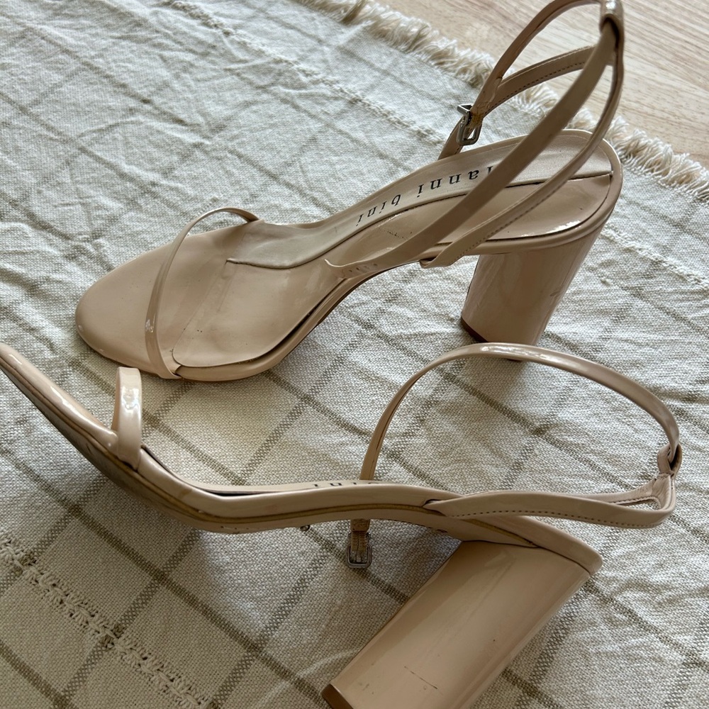 Gianni Bini Nude Block Heel Sandals